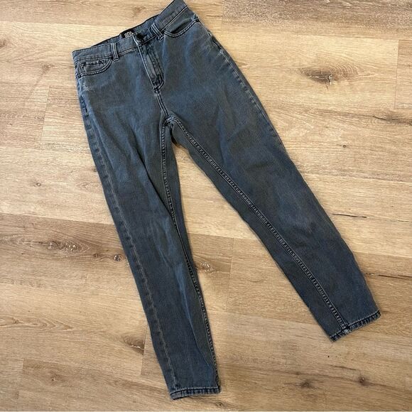 BDG MOM HIGH RISE JEAN - Washed black color - Size 24 - Picture 2 of 6